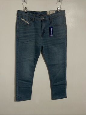 Diesel Industry Sleenker Slim Skinny Jeans